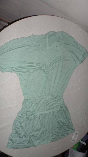 vestido cor verde tamanho M