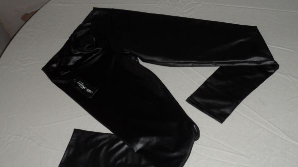 calça legue alle fashion tamanho M