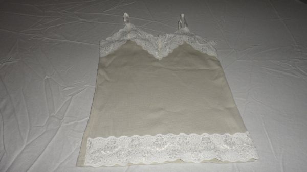 blusa de renda tamanho M